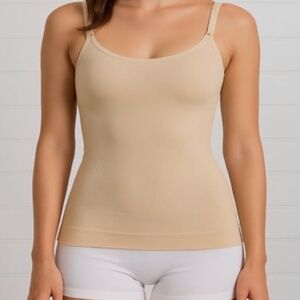 Empetua Scoop Neck Cami 62001